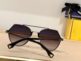 Picture of Fendi Sunglasses _SKUfw51977051fw